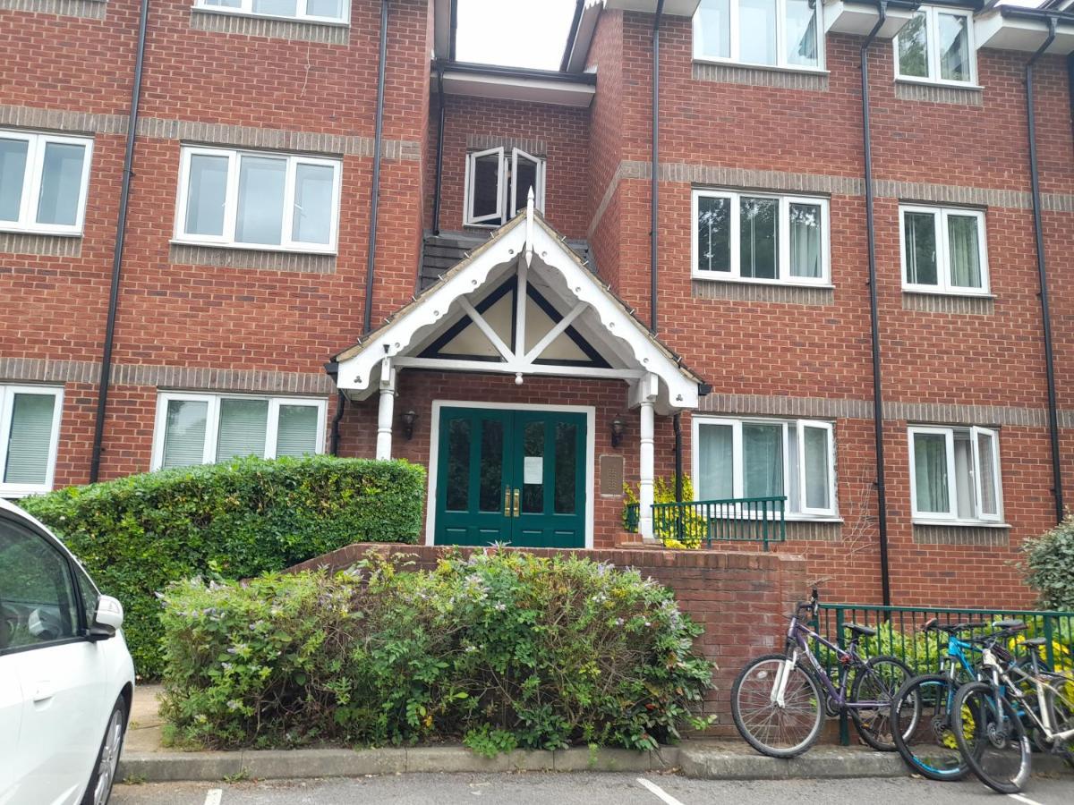 Gracenote Properties Hemel Hempstead - Serviced Apartment With Free Parking 외부 사진