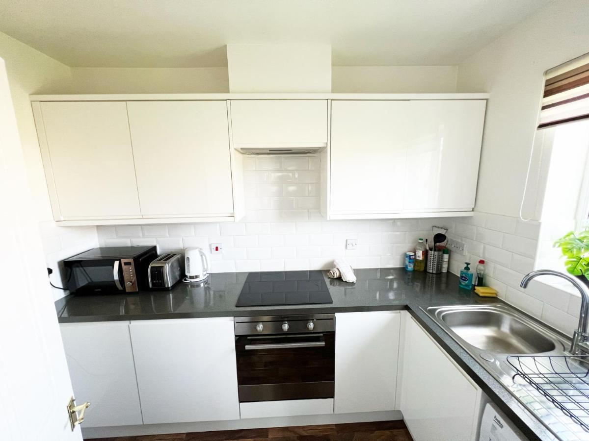 Gracenote Properties Hemel Hempstead - Serviced Apartment With Free Parking 외부 사진